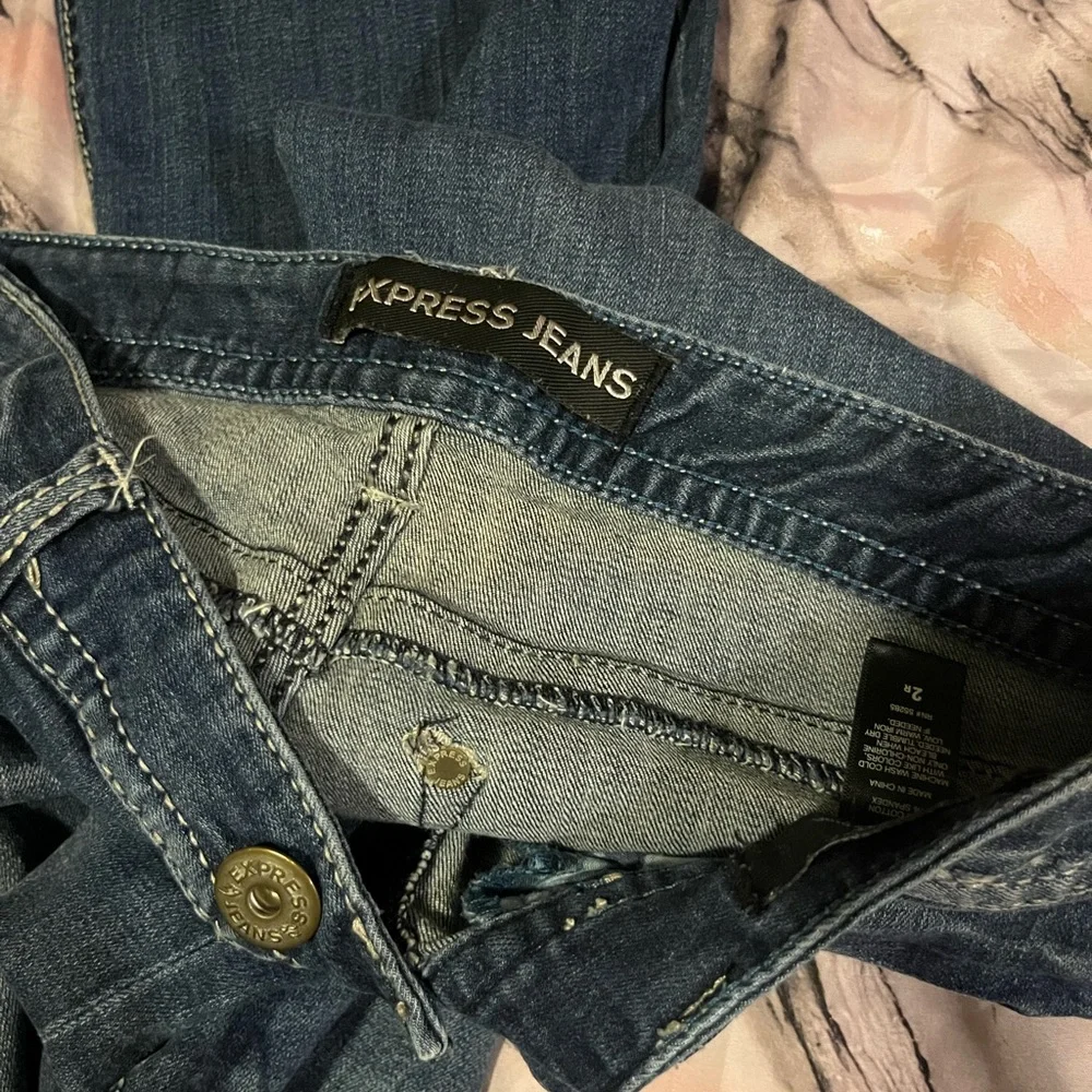 Express Jeans - Picture 3 of 3